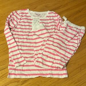 NWT SANT AND ABEL PAJAMA SET